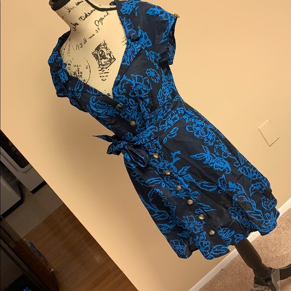Free People Dresses & Skirts - NWT Free People Blue Mid Length Linen Dress!!